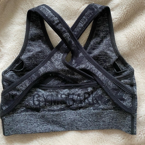 Gymshark camo sports bra - Picture 2 of 2